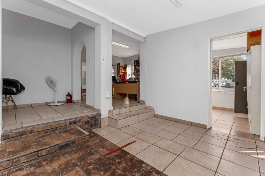 4 Bedroom Property for Sale in Lonehill Gauteng