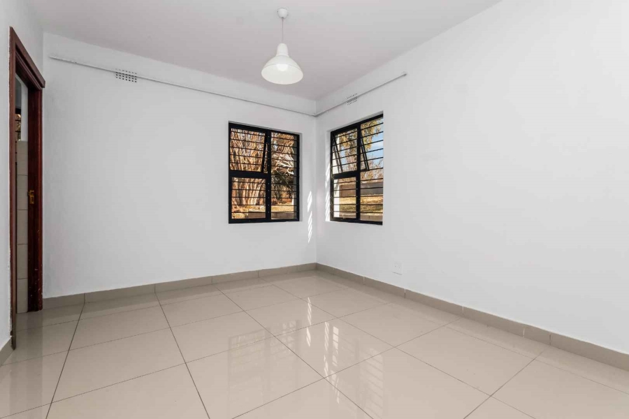 9 Bedroom Property for Sale in Farmall A H Gauteng