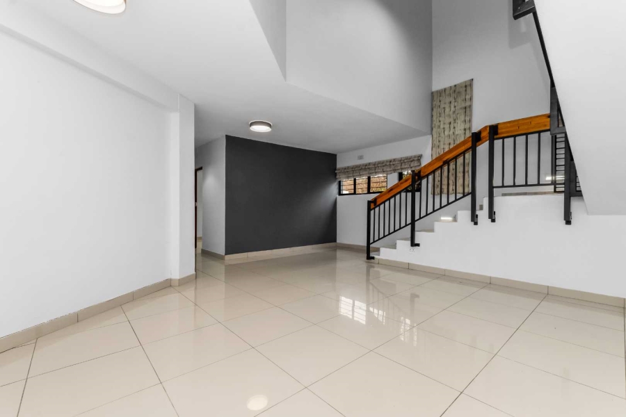 9 Bedroom Property for Sale in Farmall A H Gauteng