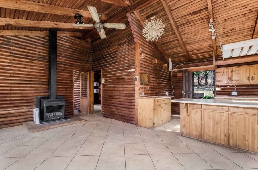 9 Bedroom Property for Sale in Farmall A H Gauteng