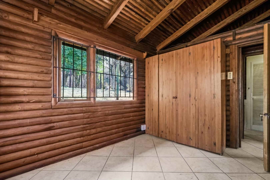 9 Bedroom Property for Sale in Farmall A H Gauteng