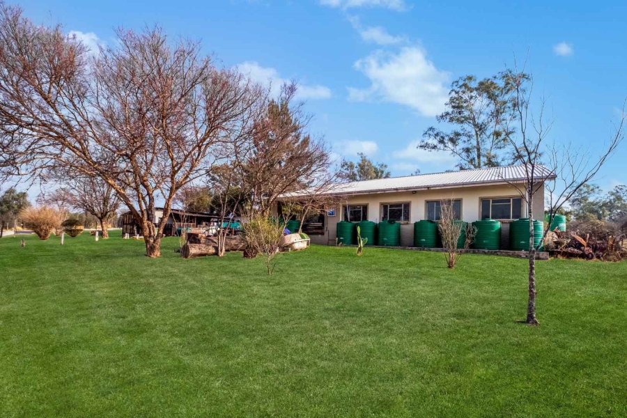 9 Bedroom Property for Sale in Farmall A H Gauteng