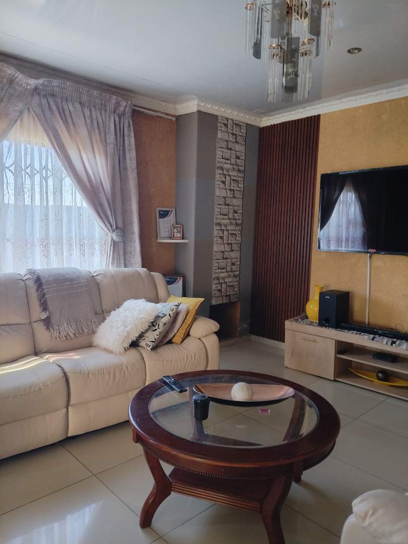 3 Bedroom Property for Sale in Jameson Park Gauteng