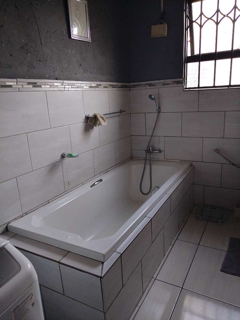 3 Bedroom Property for Sale in Jameson Park Gauteng