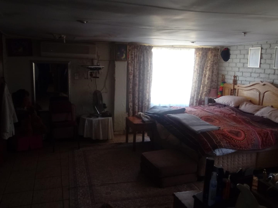 5 Bedroom Property for Sale in Hesteapark Gauteng