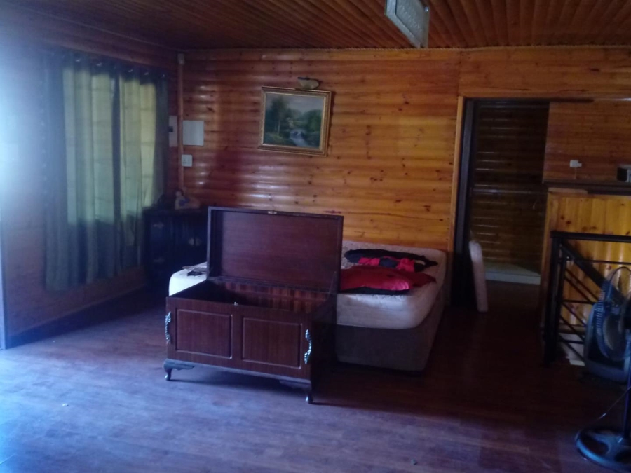 5 Bedroom Property for Sale in Hesteapark Gauteng