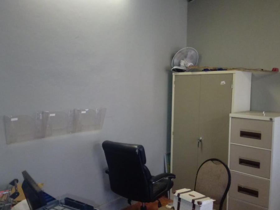 5 Bedroom Property for Sale in Hesteapark Gauteng