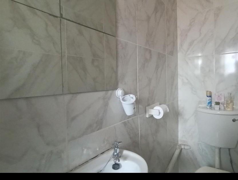 2 Bedroom Property for Sale in Edleen Gauteng