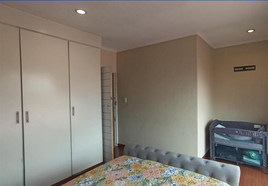 2 Bedroom Property for Sale in Edleen Gauteng