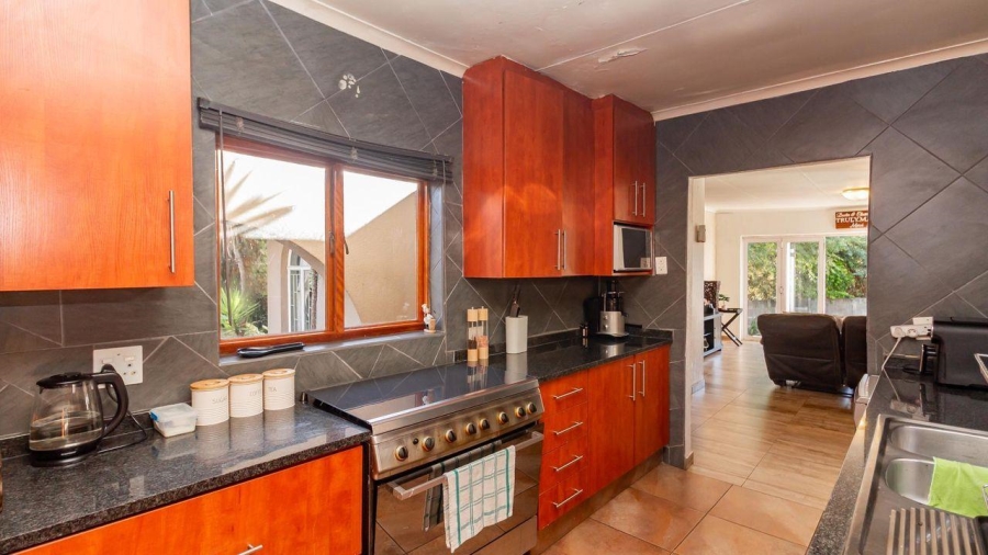 3 Bedroom Property for Sale in Isandovale Gauteng