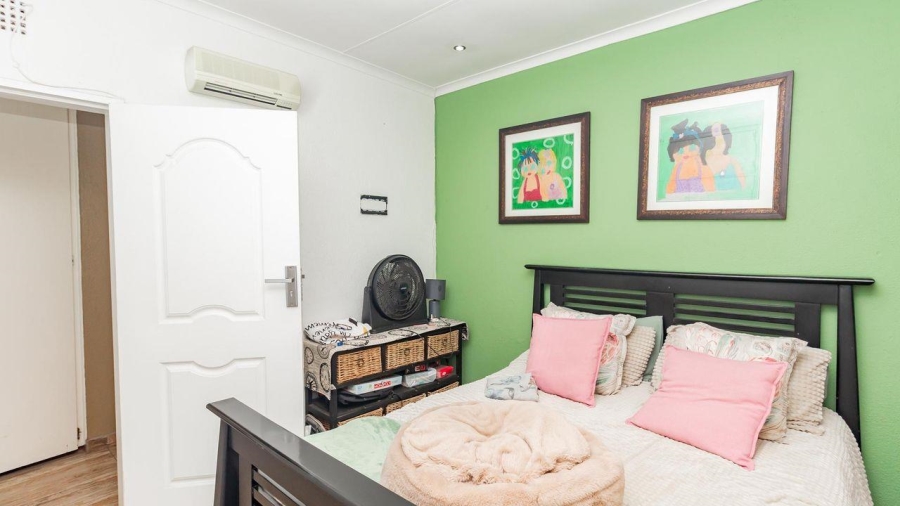 3 Bedroom Property for Sale in Isandovale Gauteng
