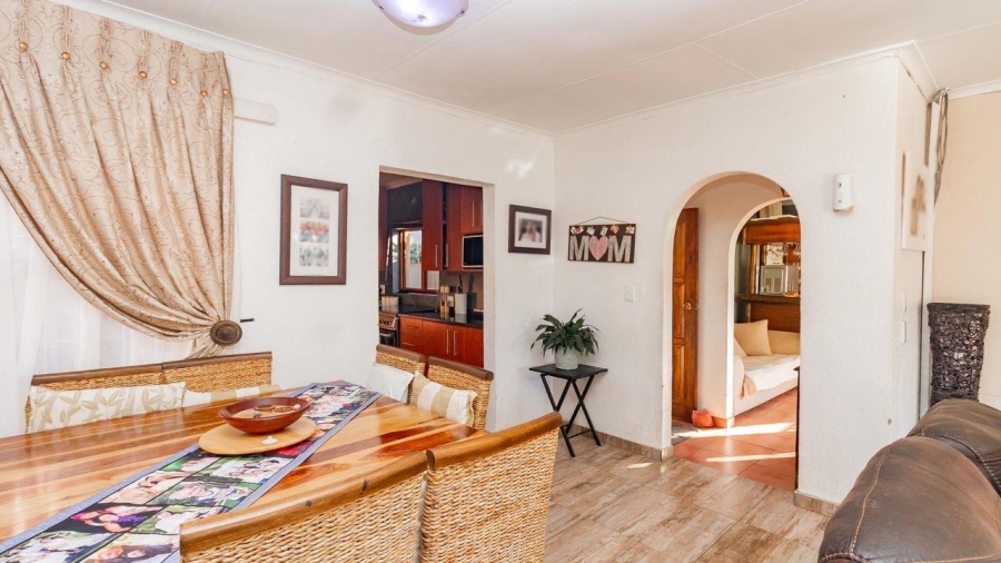 3 Bedroom Property for Sale in Isandovale Gauteng