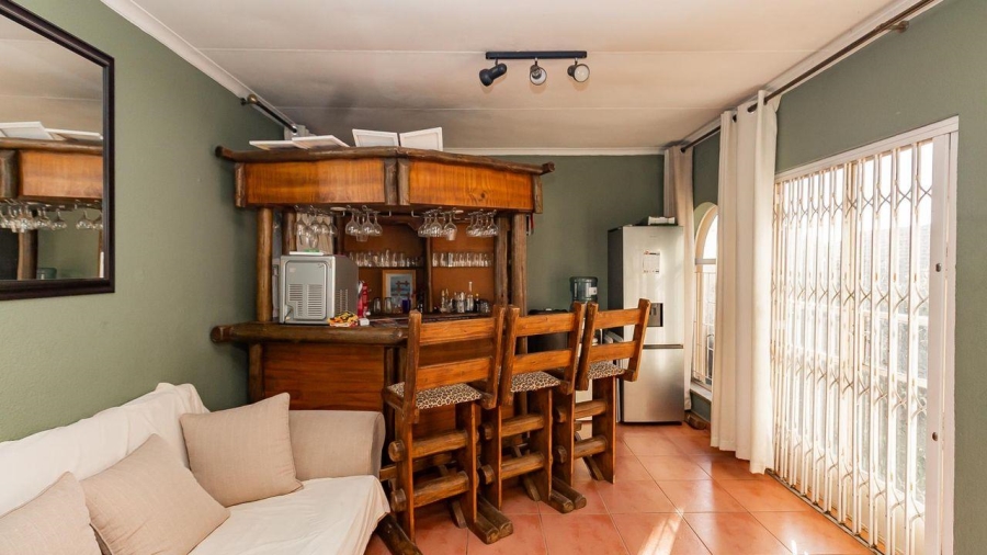 3 Bedroom Property for Sale in Isandovale Gauteng