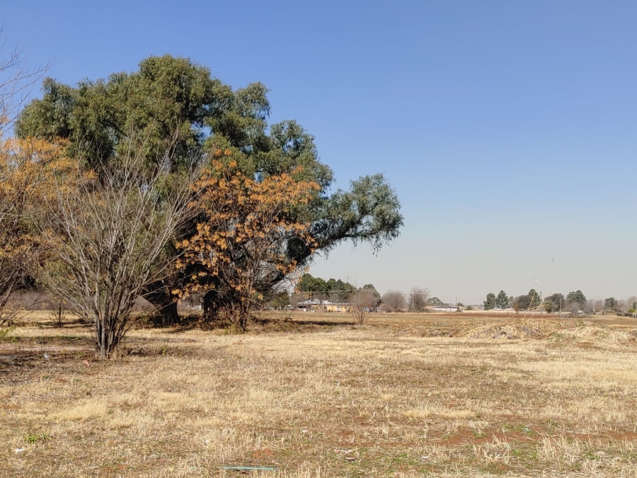 Commercial Property for Sale in Kookrus Gauteng