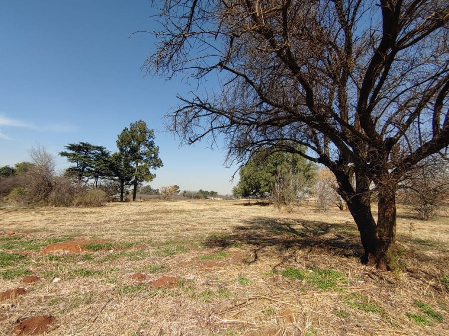 Commercial Property for Sale in Kookrus Gauteng