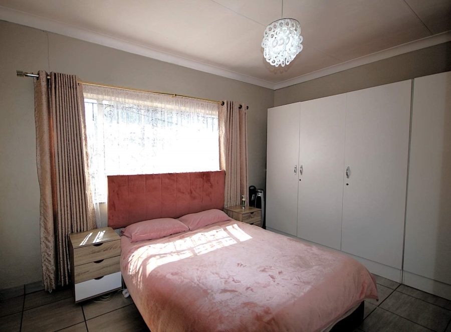 3 Bedroom Property for Sale in Actonville Gauteng