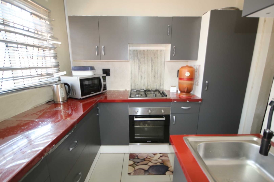 3 Bedroom Property for Sale in Actonville Gauteng