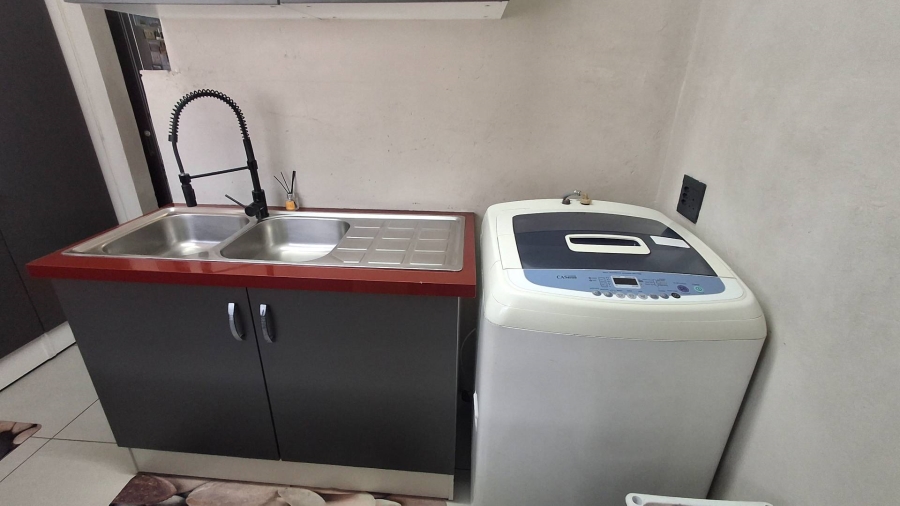 3 Bedroom Property for Sale in Actonville Gauteng