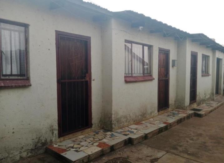 2 Bedroom Property for Sale in Lotus Gardens Gauteng
