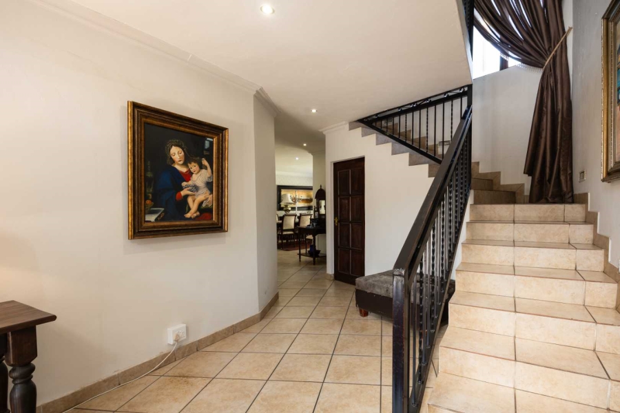 4 Bedroom Property for Sale in Silver Lakes Golf Estate Gauteng