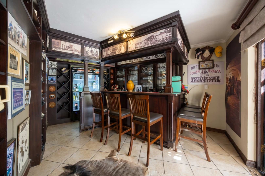 4 Bedroom Property for Sale in Silver Lakes Golf Estate Gauteng