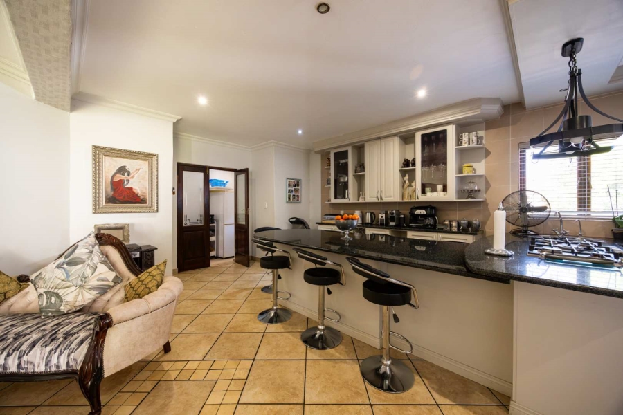 4 Bedroom Property for Sale in Silver Lakes Golf Estate Gauteng