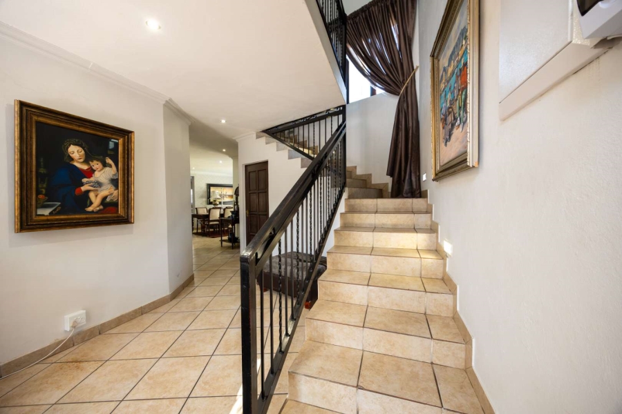 4 Bedroom Property for Sale in Silver Lakes Golf Estate Gauteng