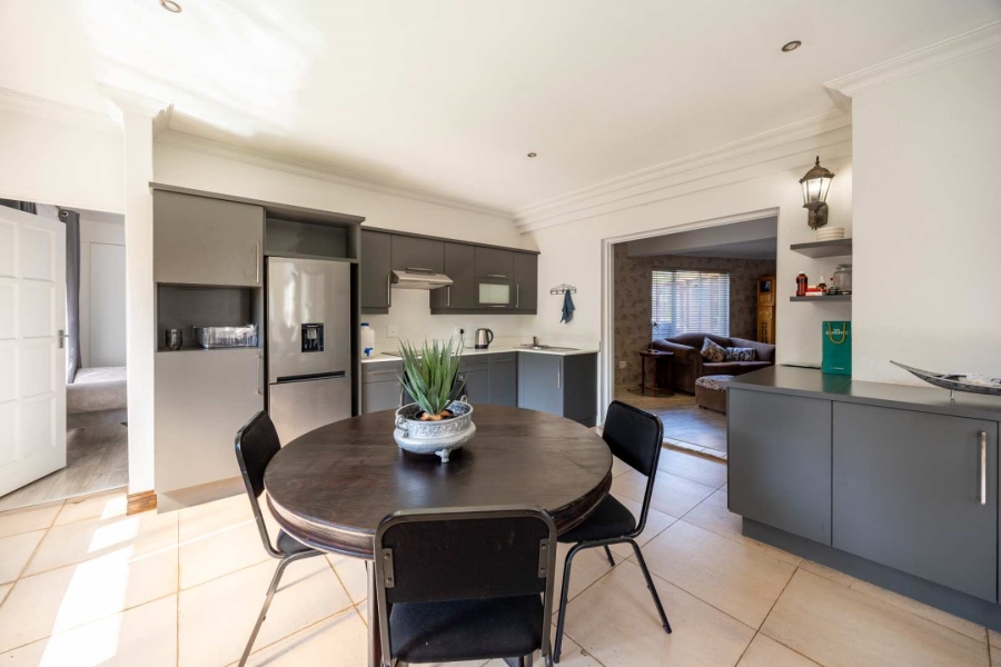 4 Bedroom Property for Sale in Silver Lakes Golf Estate Gauteng