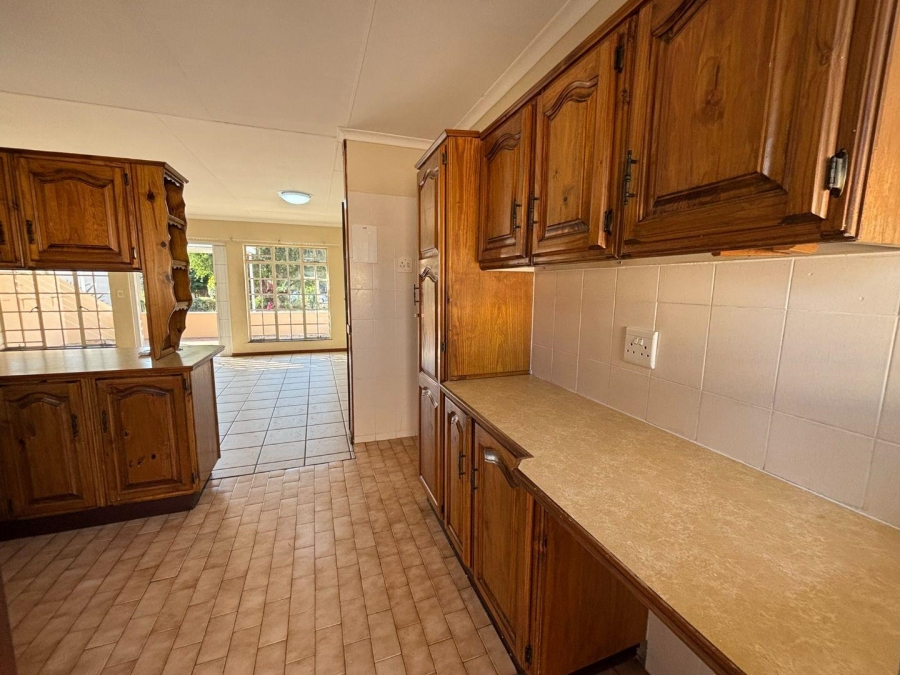 2 Bedroom Property for Sale in Die Wilgers Gauteng