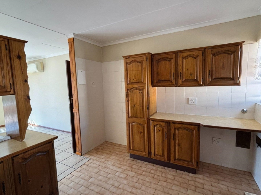 2 Bedroom Property for Sale in Die Wilgers Gauteng