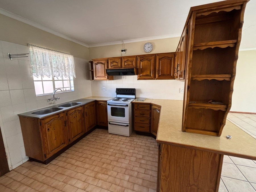 2 Bedroom Property for Sale in Die Wilgers Gauteng