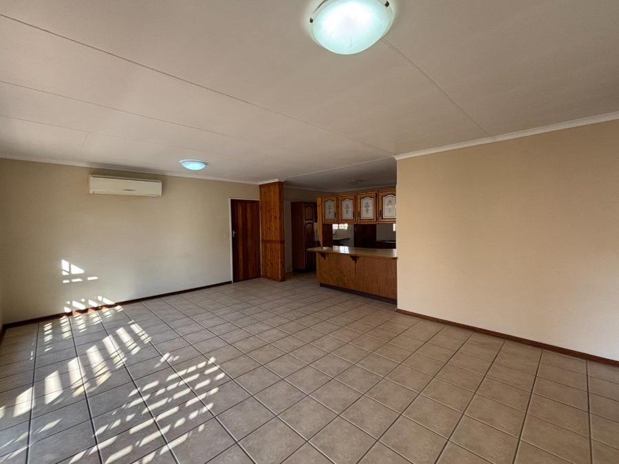 2 Bedroom Property for Sale in Die Wilgers Gauteng
