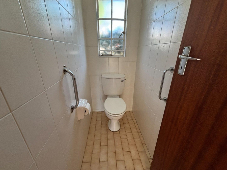 2 Bedroom Property for Sale in Die Wilgers Gauteng