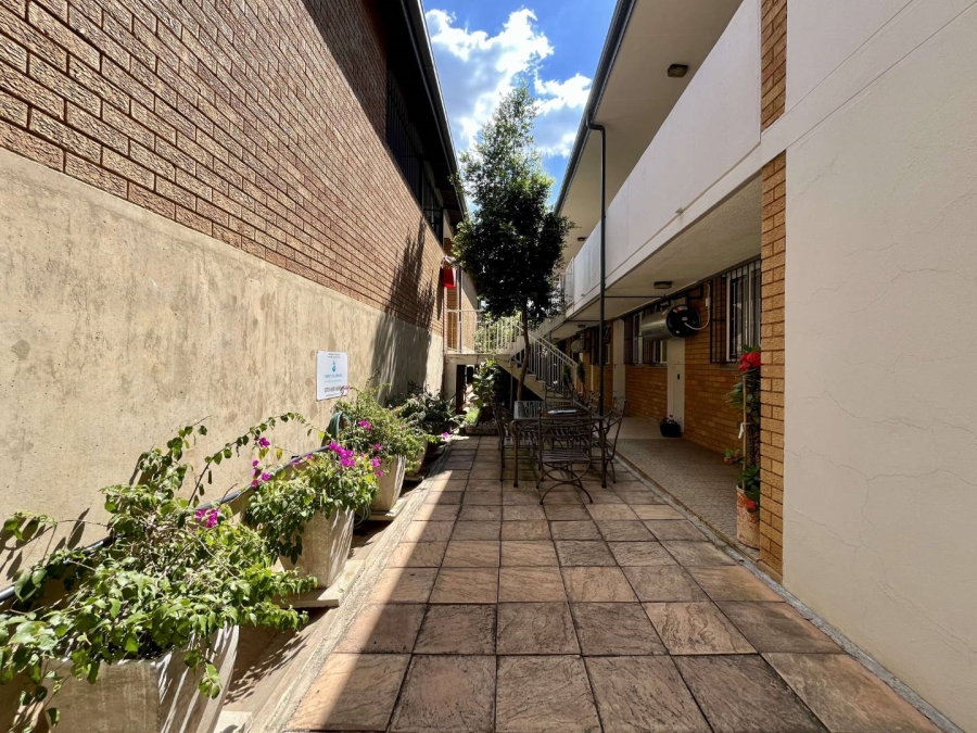3 Bedroom Property for Sale in La Montagne Gauteng