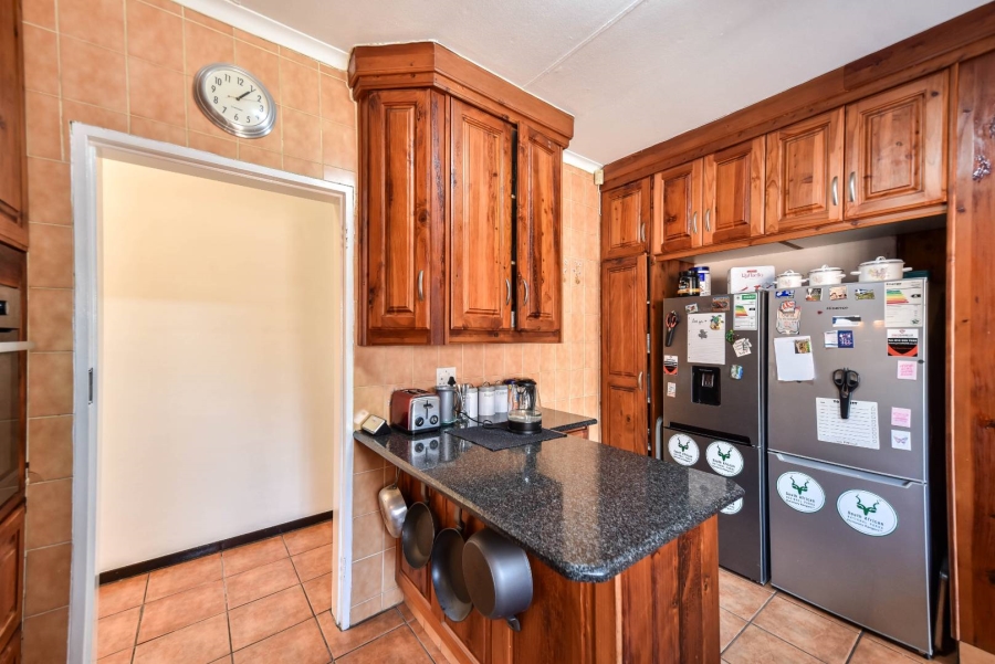 4 Bedroom Property for Sale in Kilner Park Gauteng