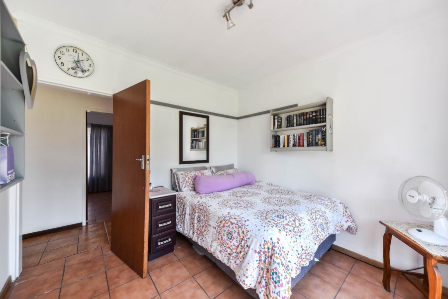 4 Bedroom Property for Sale in Kilner Park Gauteng