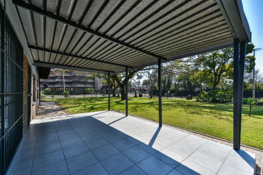 4 Bedroom Property for Sale in Kilner Park Gauteng