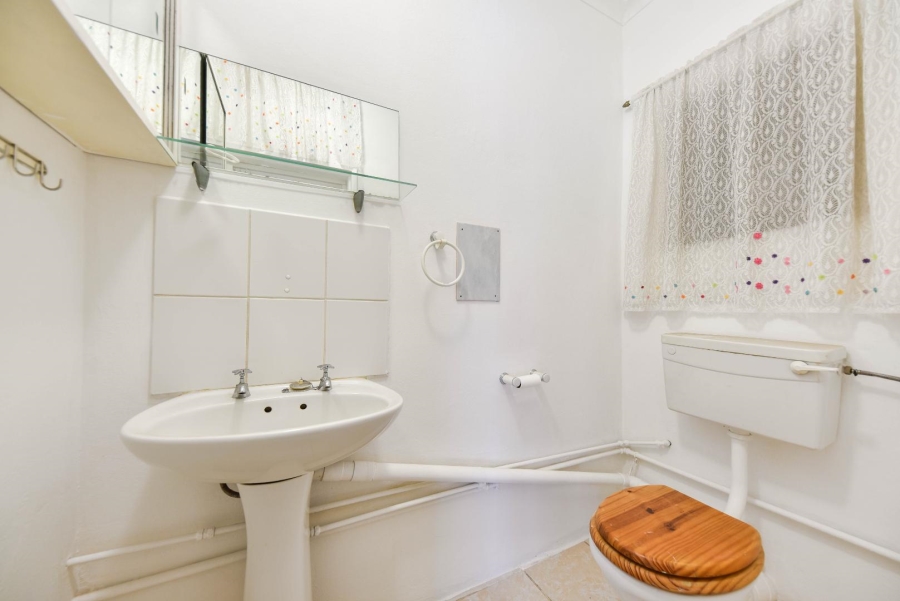 4 Bedroom Property for Sale in Kilner Park Gauteng