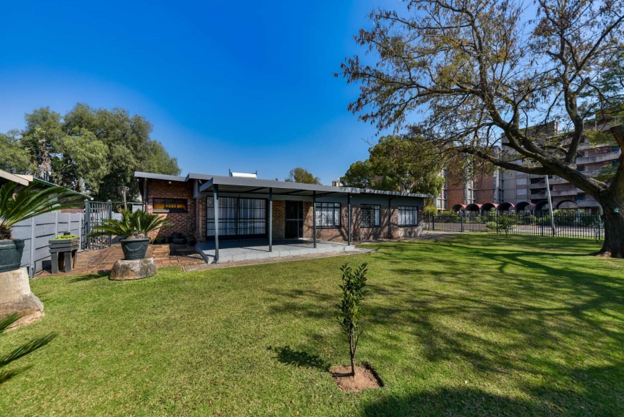 4 Bedroom Property for Sale in Kilner Park Gauteng