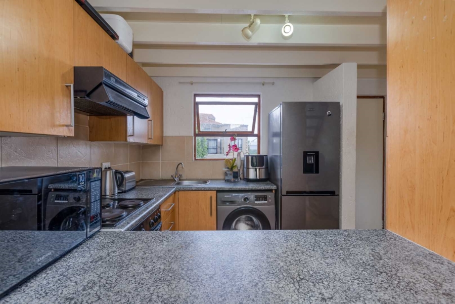1 Bedroom Property for Sale in Lonehill Gauteng