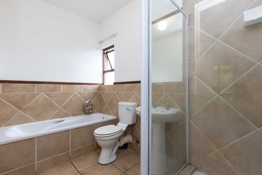 1 Bedroom Property for Sale in Lonehill Gauteng