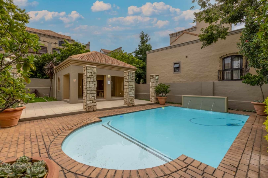 1 Bedroom Property for Sale in Lonehill Gauteng