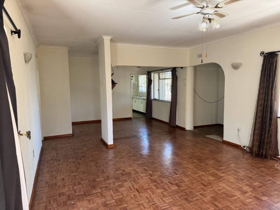 3 Bedroom Property for Sale in Bonaero Park Gauteng