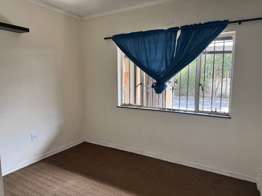 3 Bedroom Property for Sale in Bonaero Park Gauteng