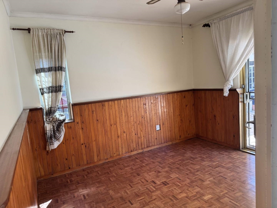 3 Bedroom Property for Sale in Bonaero Park Gauteng