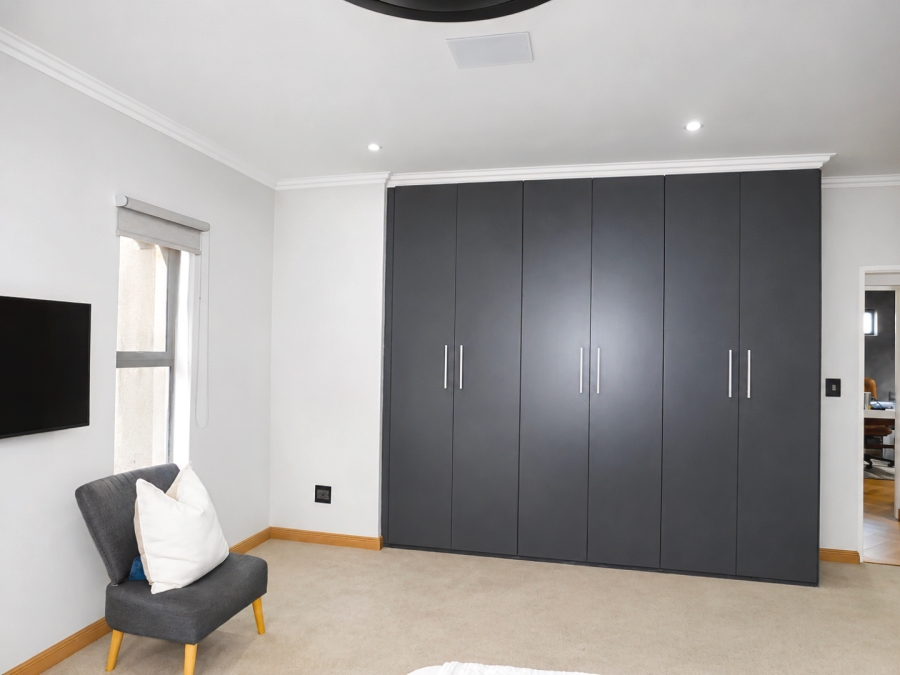 To Let 3 Bedroom Property for Rent in Bryanston Gauteng
