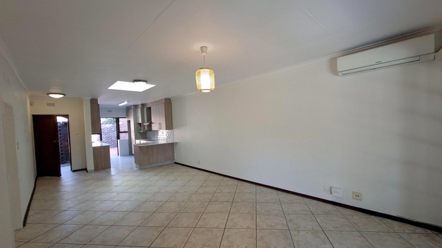 3 Bedroom Property for Sale in Douglasdale Gauteng