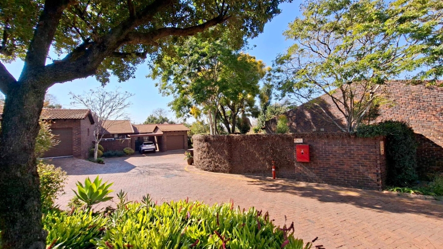 3 Bedroom Property for Sale in Douglasdale Gauteng