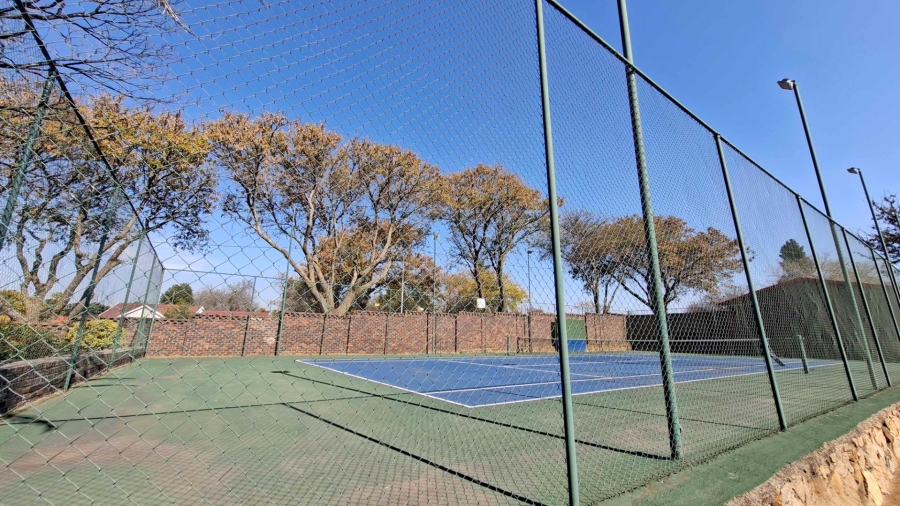 3 Bedroom Property for Sale in Douglasdale Gauteng