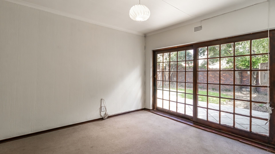 3 Bedroom Property for Sale in Douglasdale Gauteng